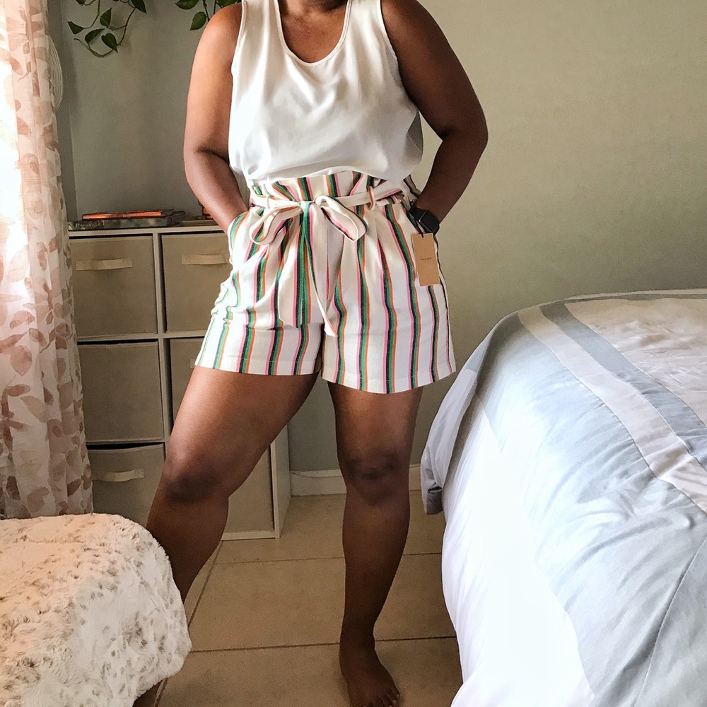 Halogen Stripe Paper Bag Shorts - Size XL